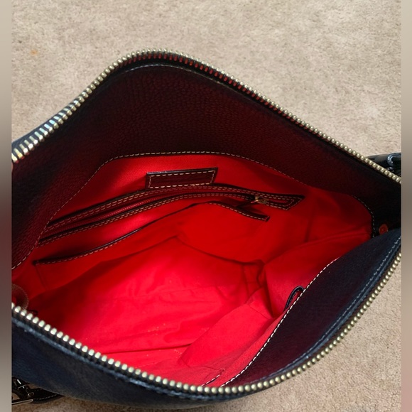 Black leather Dooney & Bourke bag with adjustable strap - Picture 2 of 3